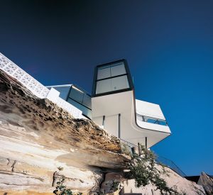 cliff-house-architecture-sydney holman.jpg